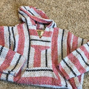 Drug rug, size small but fits and I wear medium